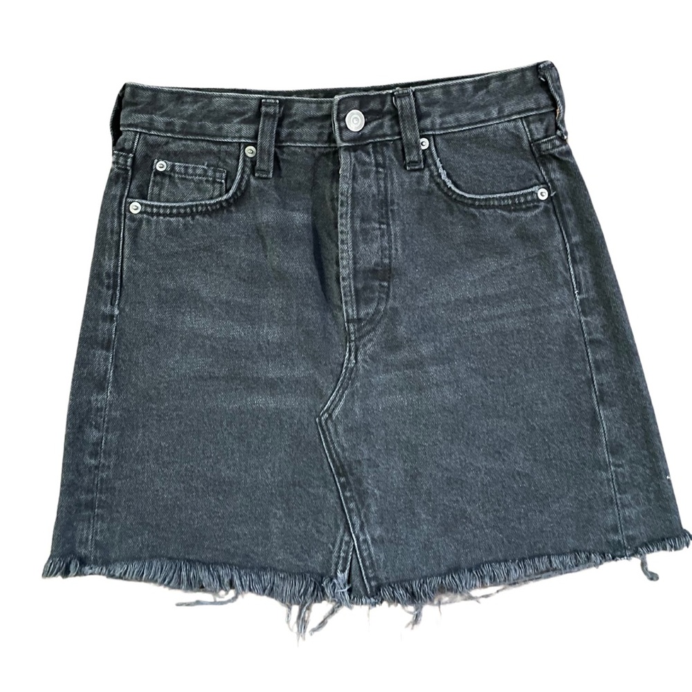 H&M Frayed Denim Skirt - Size 2